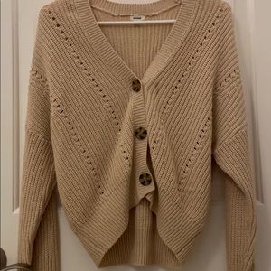 Super cute Garage Sweater!